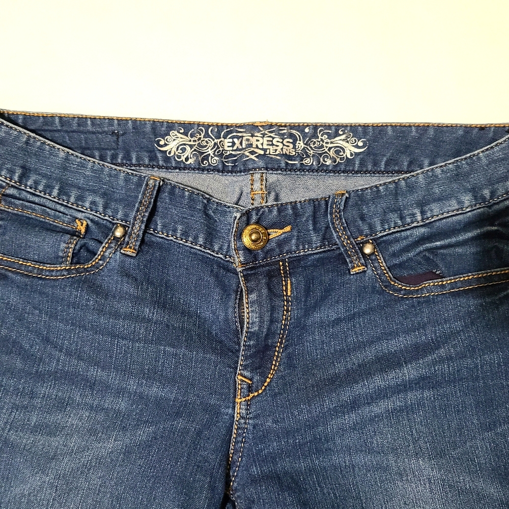 Express Jeans - Picture 2 of 4